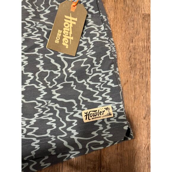 Howler Brothers Mens Deep Set Boardshorts Size Small - Picture 5 of 12